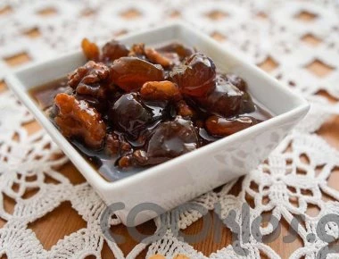 Η συνταγή της ημέρας: Γλυκό σταφύλι με καρύδι